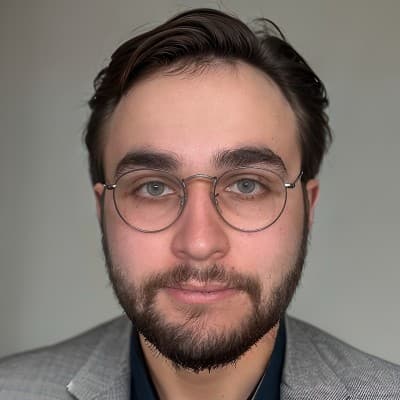 Isaac Urman - Product Engineer based in Boston